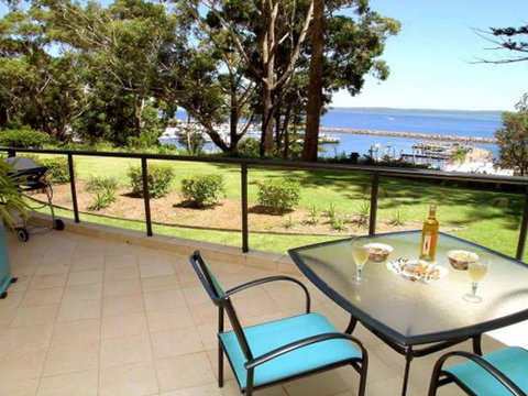 Magnus Pines, 2,52-56 Magnus Street - Apartment With Stunning Views, Linen And Bed Making, Wi-Fi And Air Con - Geraldton Accommodation 0