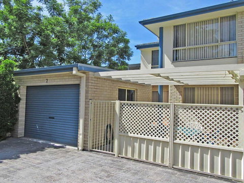 Mahi Mahi 2 3 Bedroom Between Shoal Bay And Little Beach - Geraldton Accommodation 0