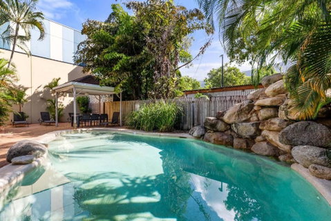 Mai At Coral Horizons: A Relaxed Beach Retreat - Geraldton Accommodation 2