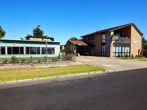 Majestic Motel - Geraldton Accommodation 0
