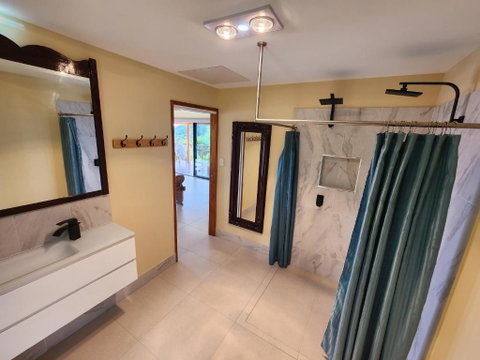 Maleny Tropical Retreat - Geraldton Accommodation 1