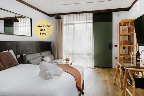M Hotel - Geraldton Accommodation 0
