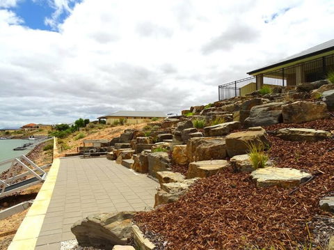 Marina Belle - Geraldton Accommodation 0