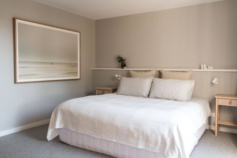 Matilda Rose By Ready Set Stay - BYO LINEN AND TOWELS - Geraldton Accommodation 3