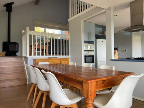 McCrae Treehouse - Geraldton Accommodation 3