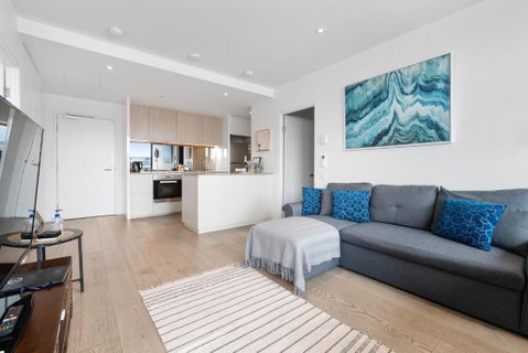 Melbourne Docklands Riverside Views - Geraldton Accommodation 3