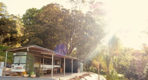 Mesa Bus - Deluxe Byron Hinterland Eco Stay - Geraldton Accommodation 1