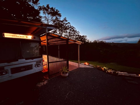 Mesa Bus - Deluxe Byron Hinterland Eco Stay - Geraldton Accommodation 0