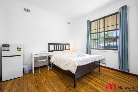 MetaWise Parramatta Cozy Room With Furniture WIFI - Geraldton Accommodation 2