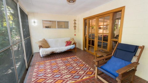 Moana Cottage, Stroll To Horseshoe Bay Beachfront - Geraldton Accommodation 3