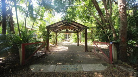 Moana Cottage, Stroll To Horseshoe Bay Beachfront - Geraldton Accommodation 2