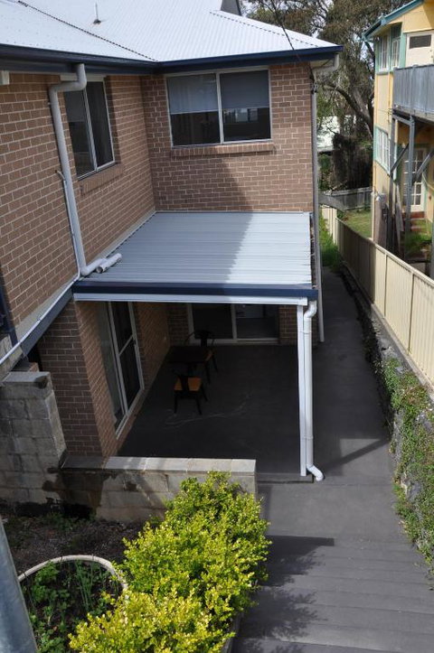 Modern 3-bedroom Katoomba Townhouse (nature View) - Geraldton Accommodation 3