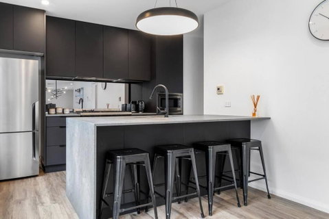 Modern City Living In The Heart Of Cooks Hill - Geraldton Accommodation 0