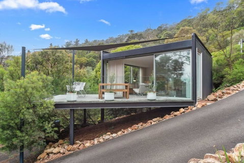 Modern Studio With Sweeping Views - Geraldton Accommodation 3