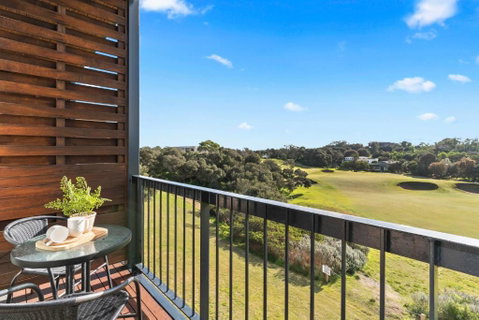 Moonah Links Apartments - Fairway Views, Golf, Hot Springs - Geraldton Accommodation 1