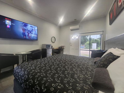 Motel24Seven And Apartments - Geraldton Accommodation 1