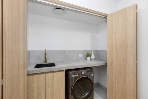 Mordialloc Beach Retreat 4 - Mordialloc - Geraldton Accommodation 2
