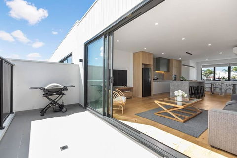 Mordialloc Beach Retreat 4 - Mordialloc - Geraldton Accommodation 3