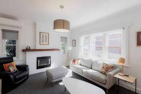 Mountain Views In Mount Stuart - Geraldton Accommodation 0