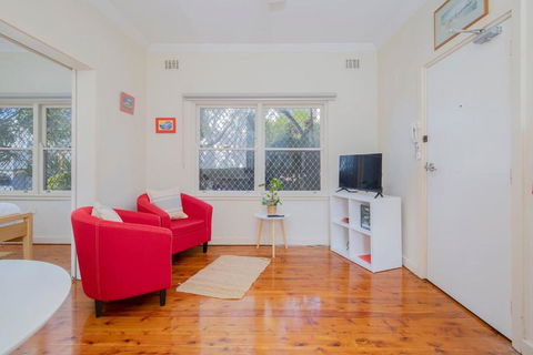 Newcastle Nook - Convenient Comforts In The CBD - Geraldton Accommodation 2