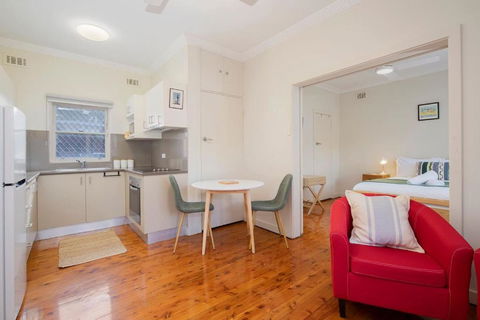 Newcastle Nook - Convenient Comforts In The CBD - Geraldton Accommodation 3