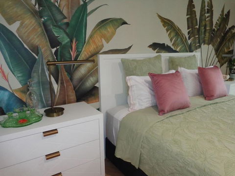 Noosa Buoys - Geraldton Accommodation 1