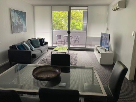 North Sydney Wyndel Apartments-MIL1005 - Geraldton Accommodation 0