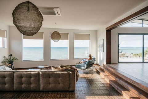 Novo Luxury Apartment Penguin Accommodation Itas - Geraldton Accommodation 3