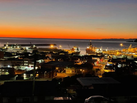 Oakleigh House - Geraldton Accommodation 1