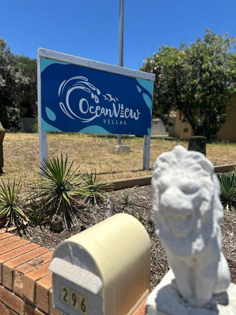 Ocean View Villas - Geraldton Accommodation 0