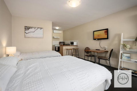 Oceanfront Oasis - Geraldton Accommodation 1