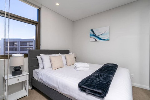 Parliamentary Triangle 1BR Apartment - Geraldton Accommodation 1