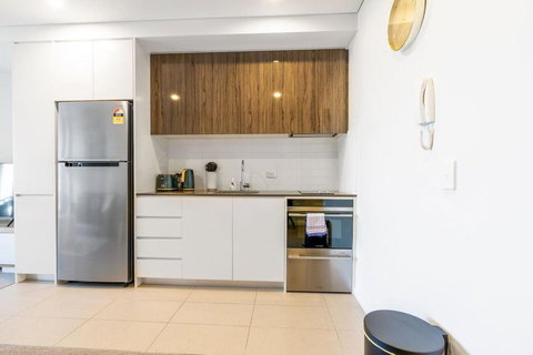 Parliamentary Triangle 1BR Apartment - Geraldton Accommodation 2