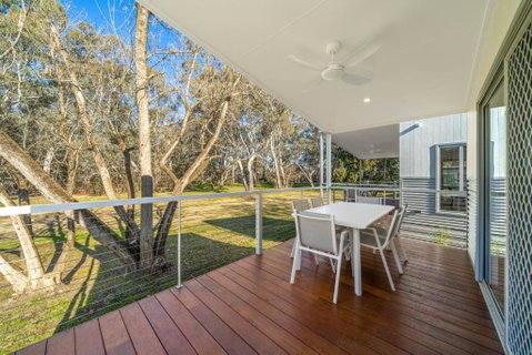 Painters Island Holiday Park - Geraldton Accommodation 1