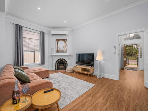 Palm Cottage - Geraldton Accommodation 1