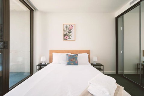 Patio Mt View 1BR Apt In CBD Near ANU And Museum With Free Parking And WiFi - Geraldton Accommodation 3