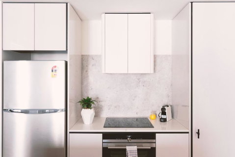 Patio Mt View 1BR Apt In CBD Near ANU And Museum With Free Parking And WiFi - Geraldton Accommodation 2