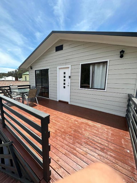 Peak View - Geraldton Accommodation 0