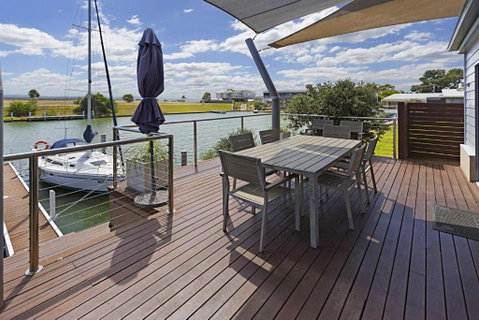 Pelican Landing - Geraldton Accommodation 2