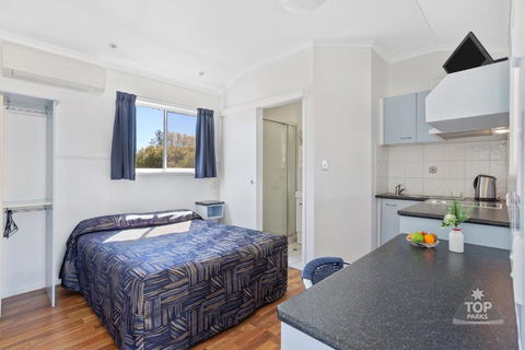 Pelican Rest Tourist Park - Geraldton Accommodation 0