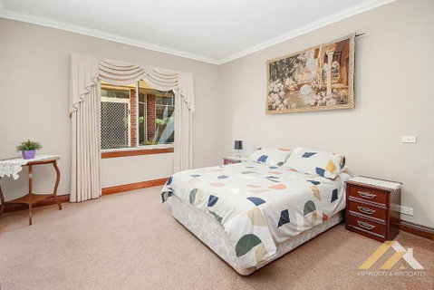 Perfect Entertainer-s Home With Pool - Geraldton Accommodation 1