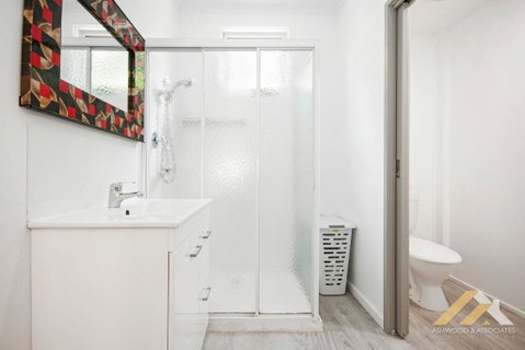 Perfect Entertainer-s Home With Pool - Geraldton Accommodation 3