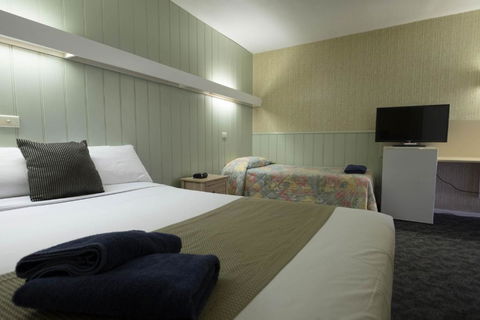 Pioneer Station Motor Inn - Geraldton Accommodation 3