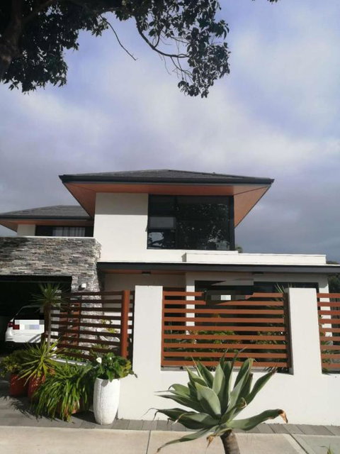Private & Cosy! Master Bedroom In Perth With Garden View - Geraldton Accommodation 3