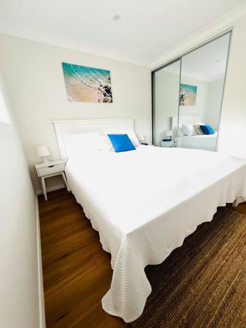 Private & Cozy Villa For You! - Geraldton Accommodation 3