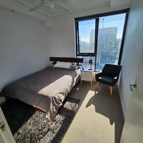 Private Bedroom & Bathroom In Shared Inner Brisbane Apartment - Geraldton Accommodation 2