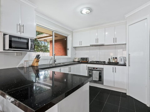 PRIVATE ROOM 4 And PRIVATE ROOM 5 Beside Monash University In Clayton - Geraldton Accommodation 3