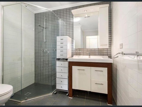 Private Room With Shared Washroom Only In 3bhk Apartment - Geraldton Accommodation 2