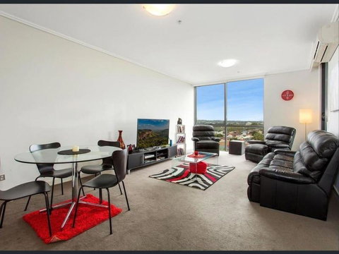 Private Room With Shared Washroom Only In 3bhk Apartment - Geraldton Accommodation 3
