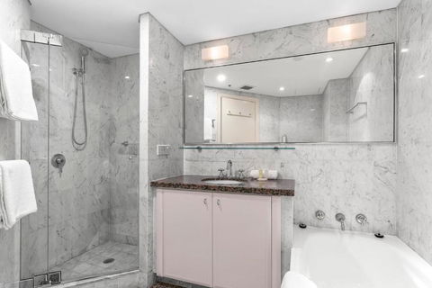 Quay West 2302 Self-Catering - Geraldton Accommodation 2